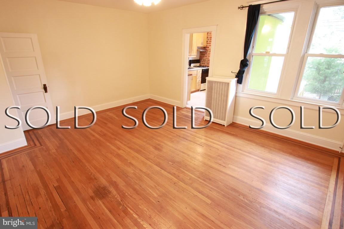 CHARLES VILLAGE - Residential