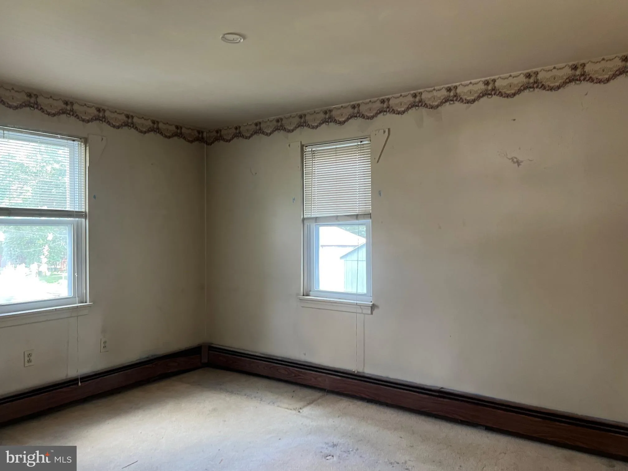 Collegeville, Pennsylvania 19426, United States, 4 Bedrooms Bedrooms, ,1 BathroomBathrooms,Residential,Pending,193296