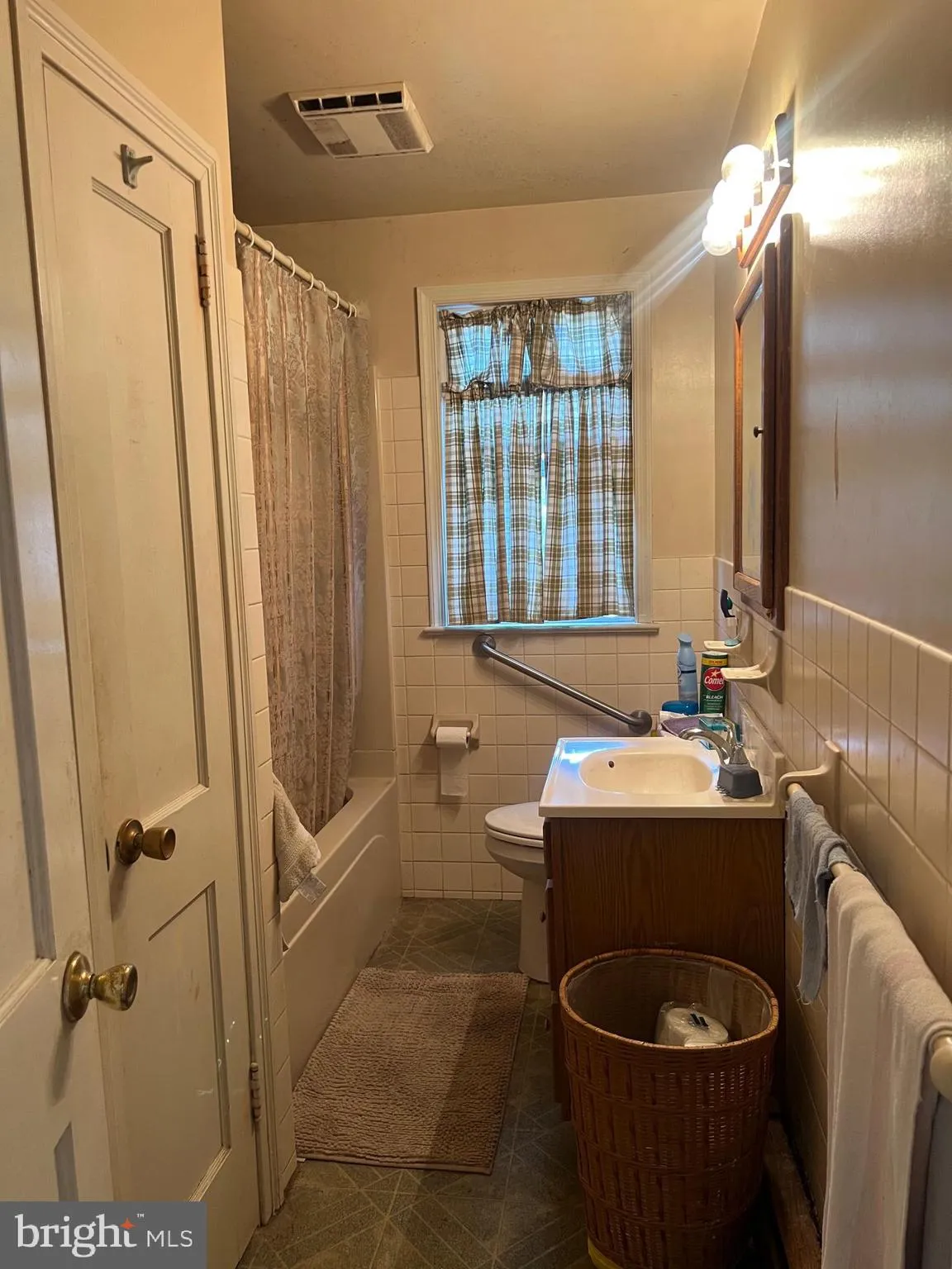 Collegeville, Pennsylvania 19426, United States, 4 Bedrooms Bedrooms, ,1 BathroomBathrooms,Residential,Pending,193296