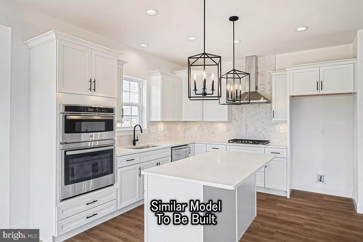 WOODLYNN PRESERVE - Residential