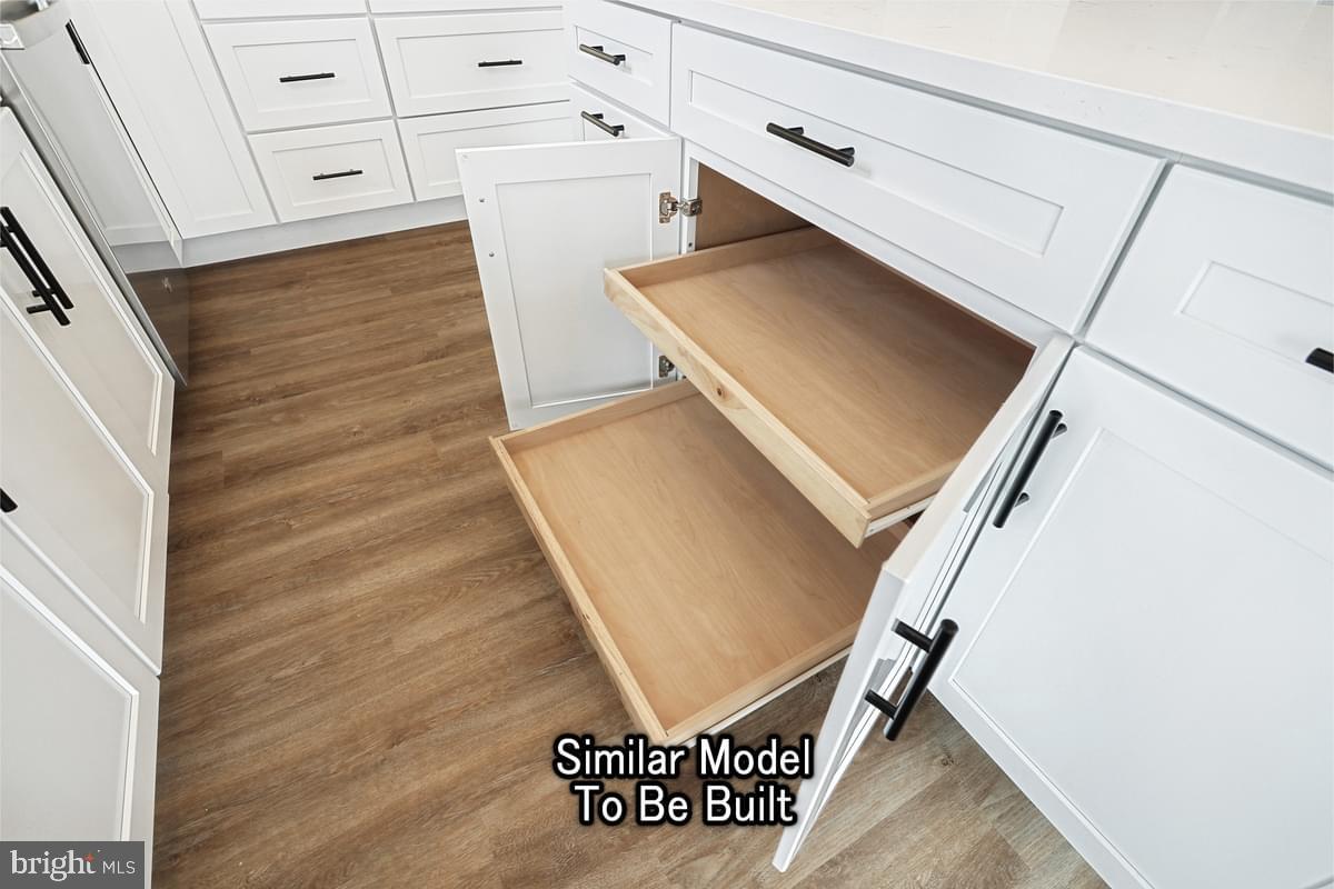 WOODLYNN PRESERVE - Residential