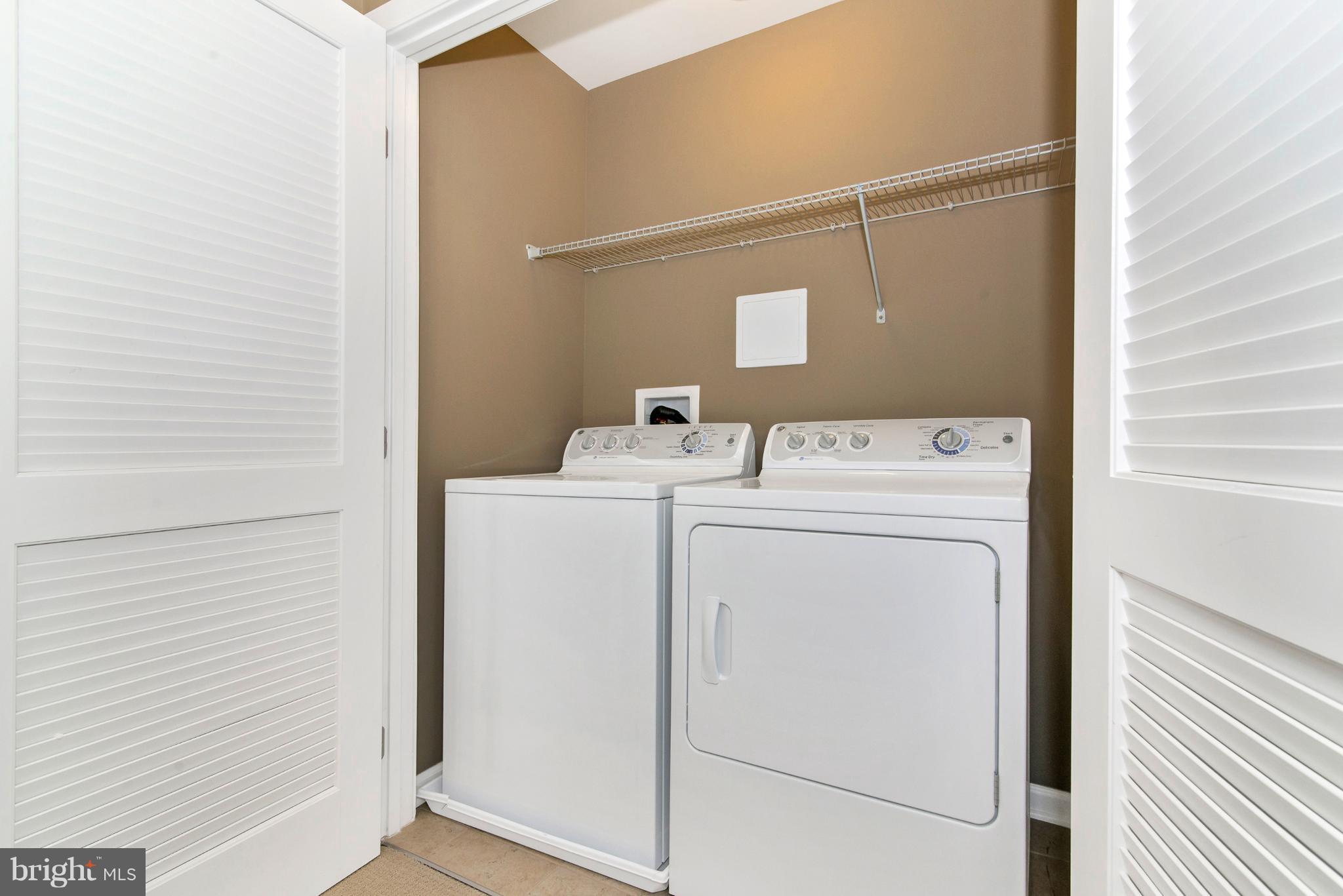 LAKE LINGANORE OAKDALE - Residential