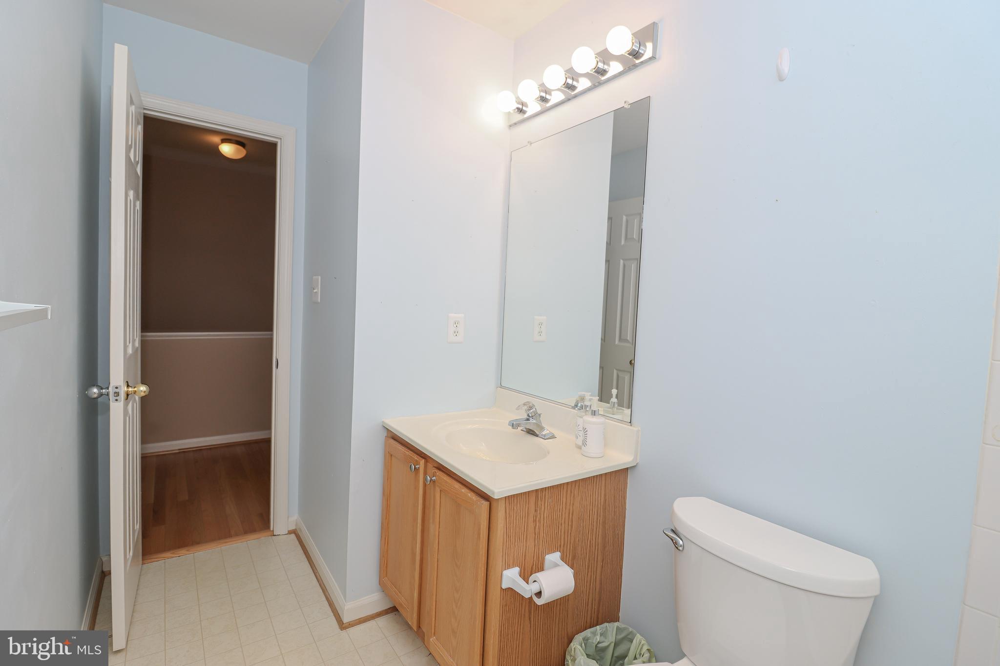 TOWNES OF VANDERBILT - Residential