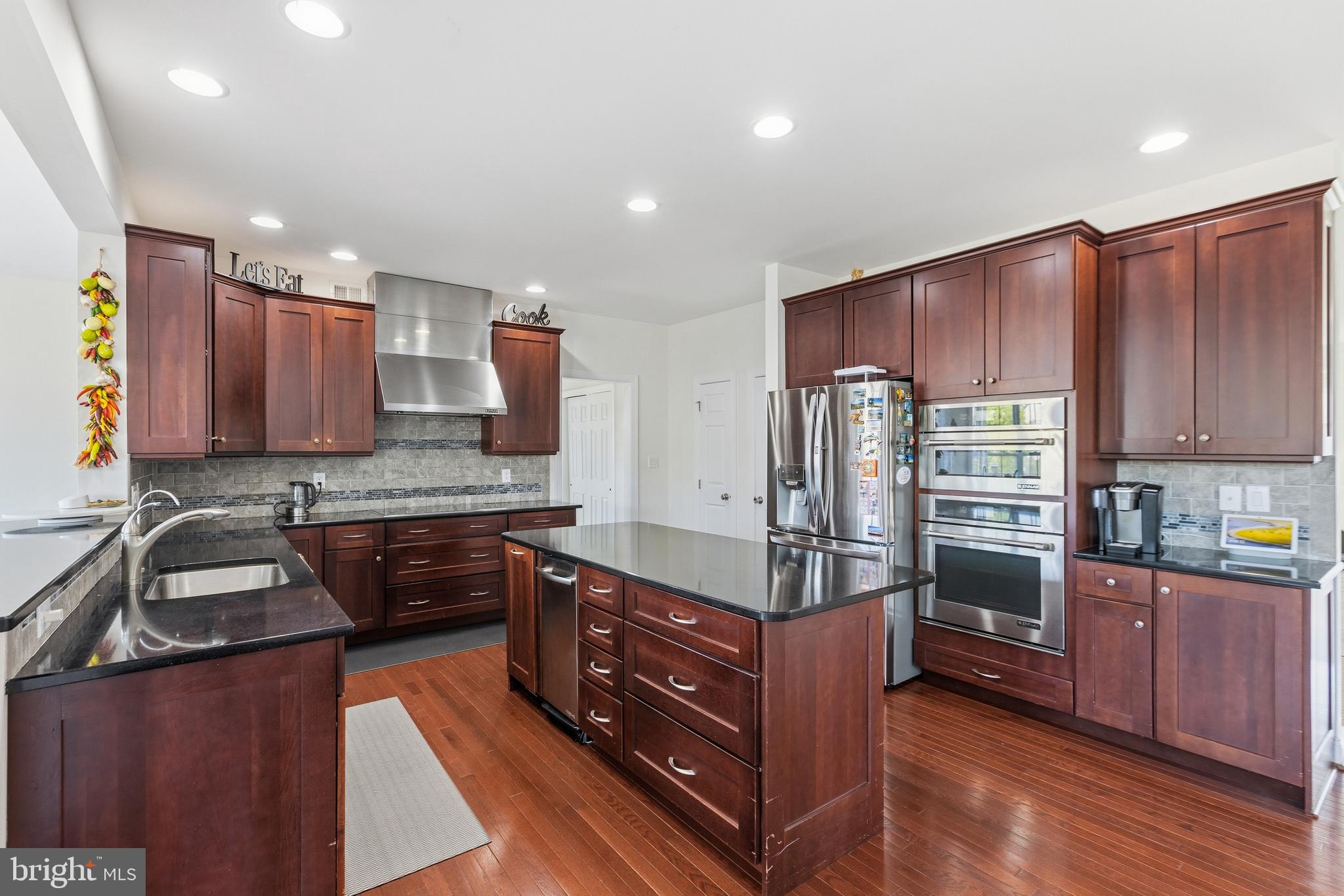 1422 OLMSTED DRIVE