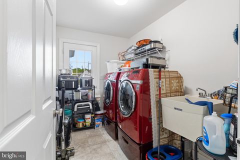 Tiny photo for 1422 Olmsted Drive, BEAR, DE 19701 (MLS # DENC2102290)