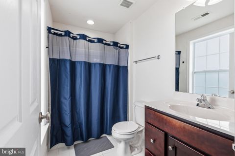 Tiny photo for 1422 Olmsted Drive, BEAR, DE 19701 (MLS # DENC2102290)