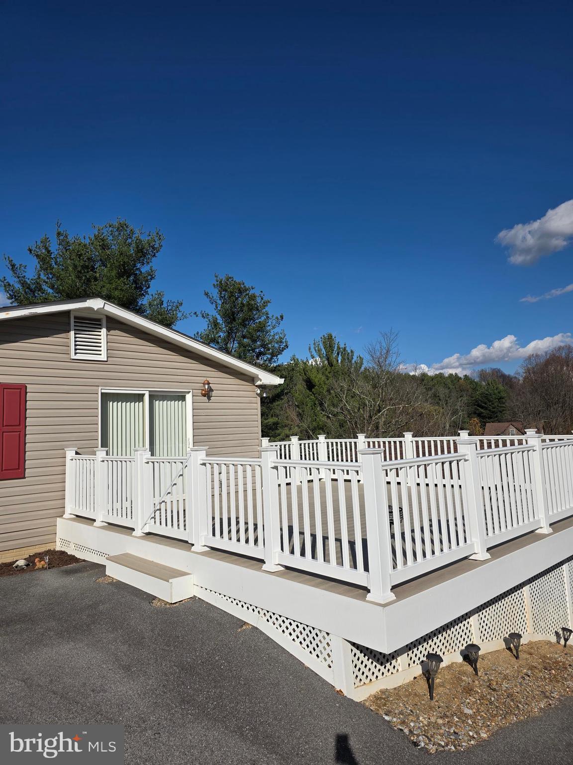 OAKLEIGH RIDGE - Residential