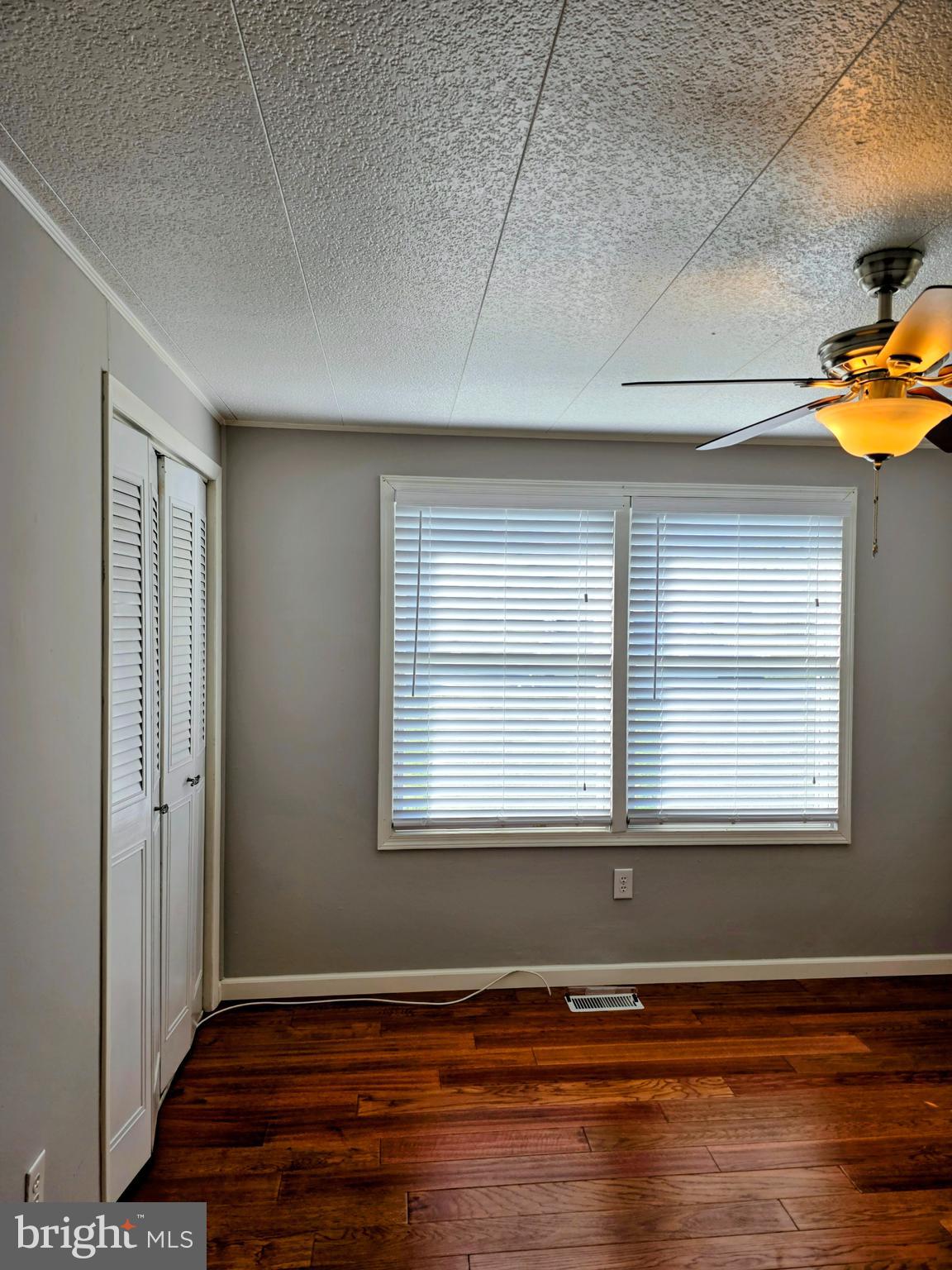 OAKLEIGH RIDGE - Residential