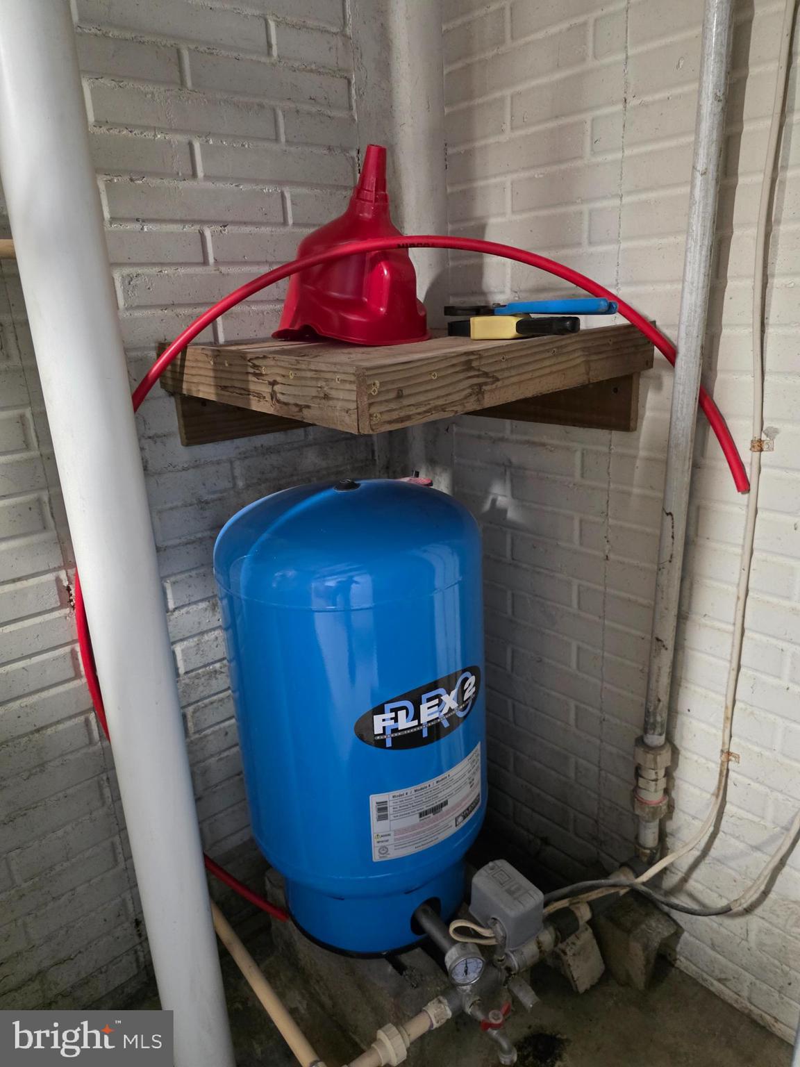 OAKLEIGH RIDGE - Residential