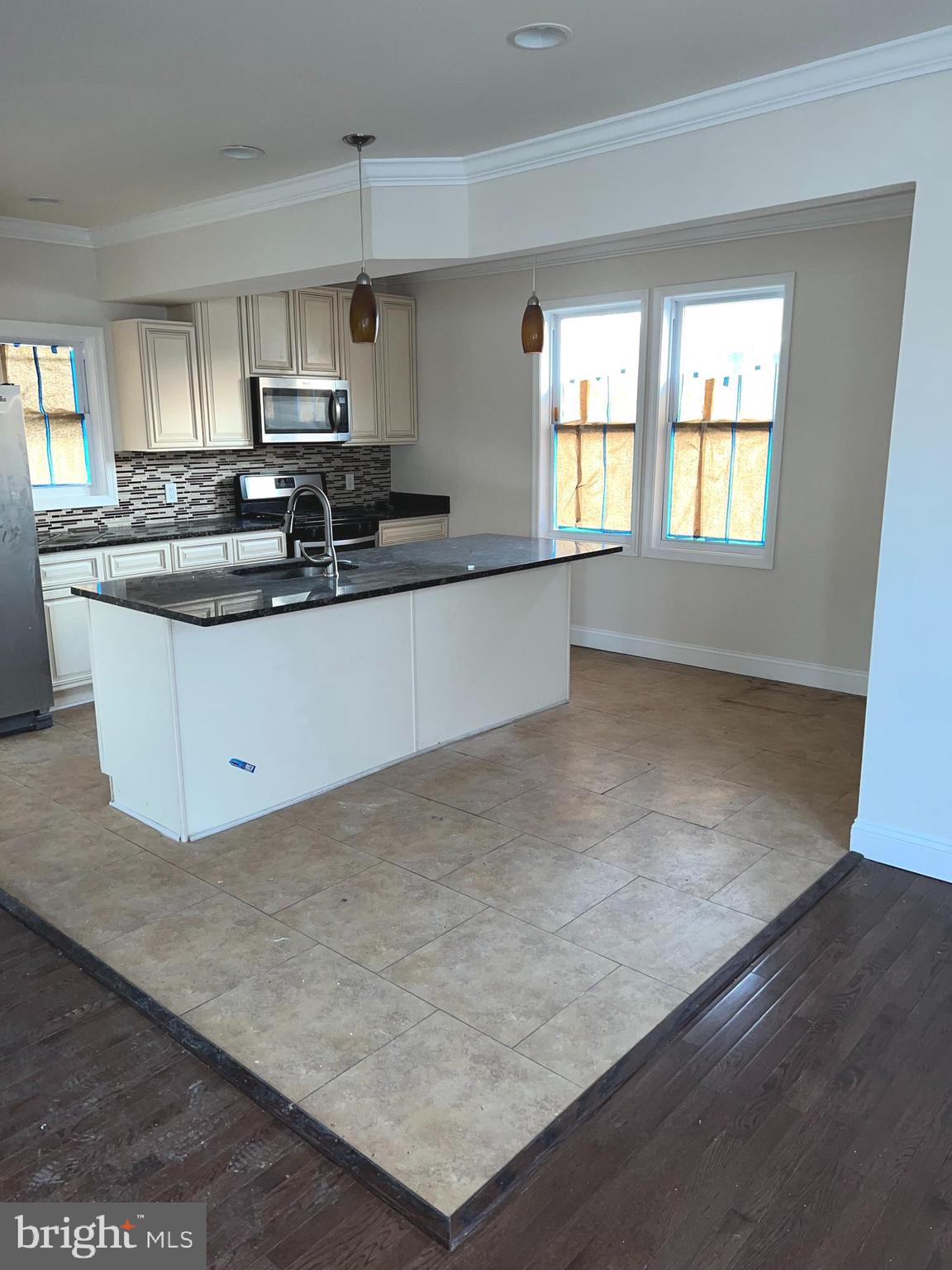 FRANKFORD - Residential