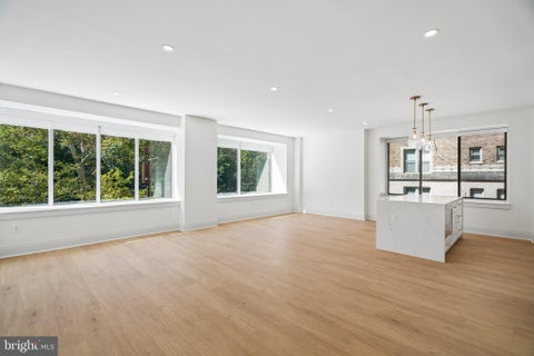 Condo For Rent - 135 S 19th Street #201<br/> Philadelphia County, PHILADELPHIA, PA 19103