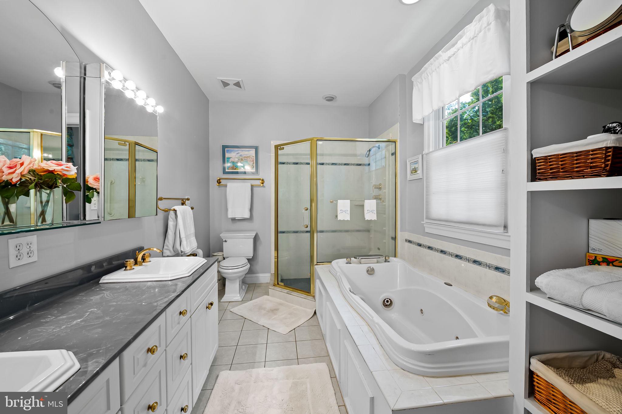 DEMBEIGH HILL - Residential