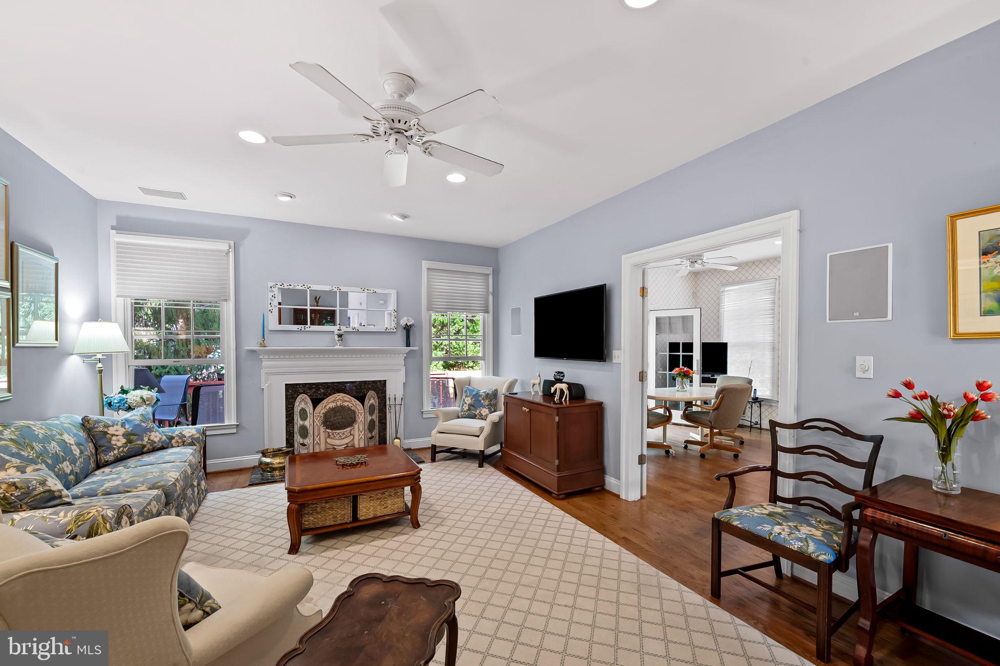 DEMBEIGH HILL - Residential