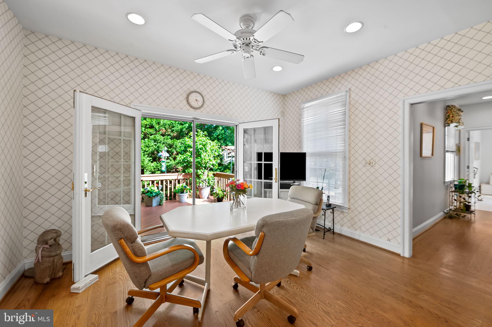 DEMBEIGH HILL - Residential