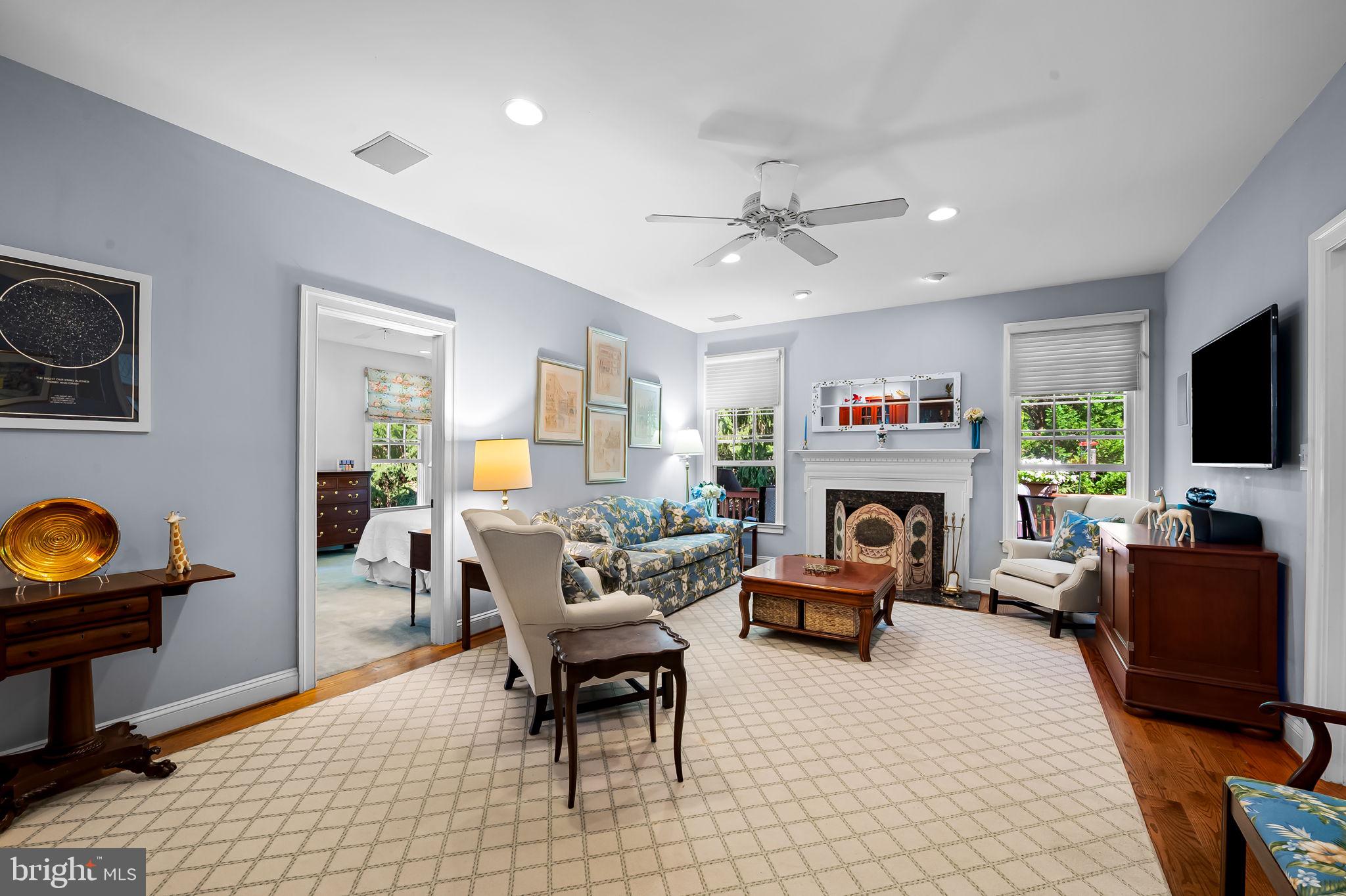 DEMBEIGH HILL - Residential