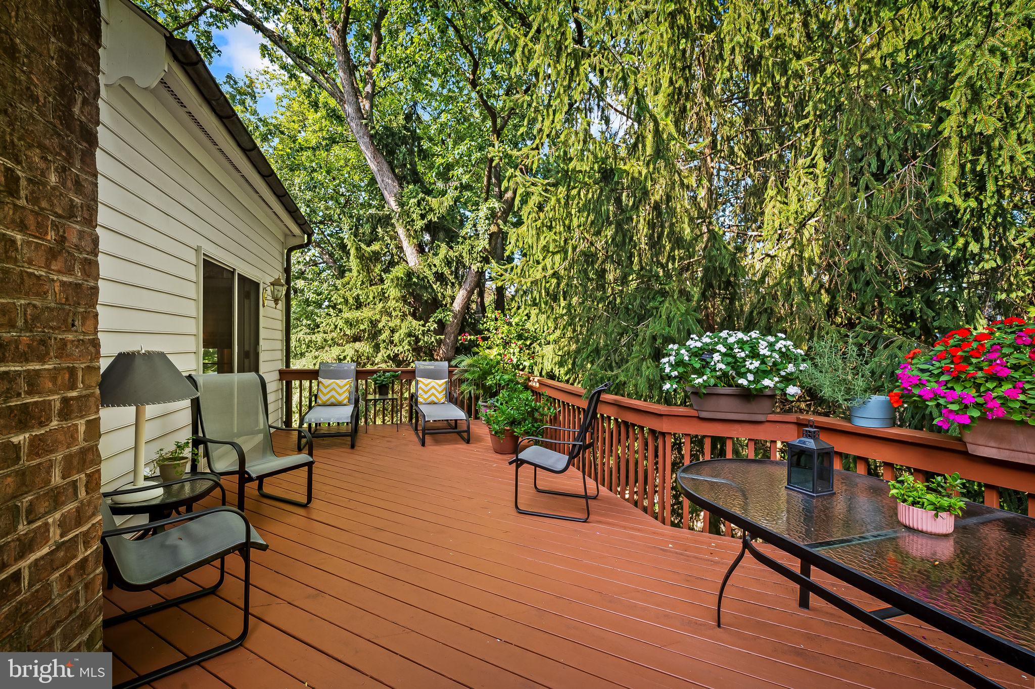 DEMBEIGH HILL - Residential