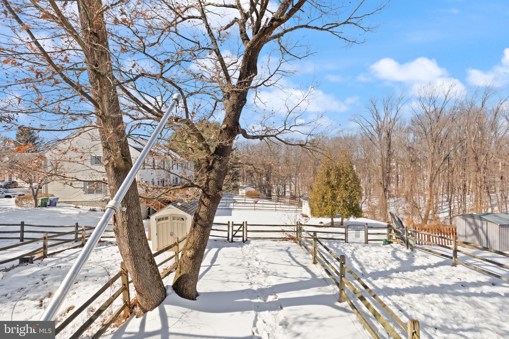 DURHAM MANOR - Residential