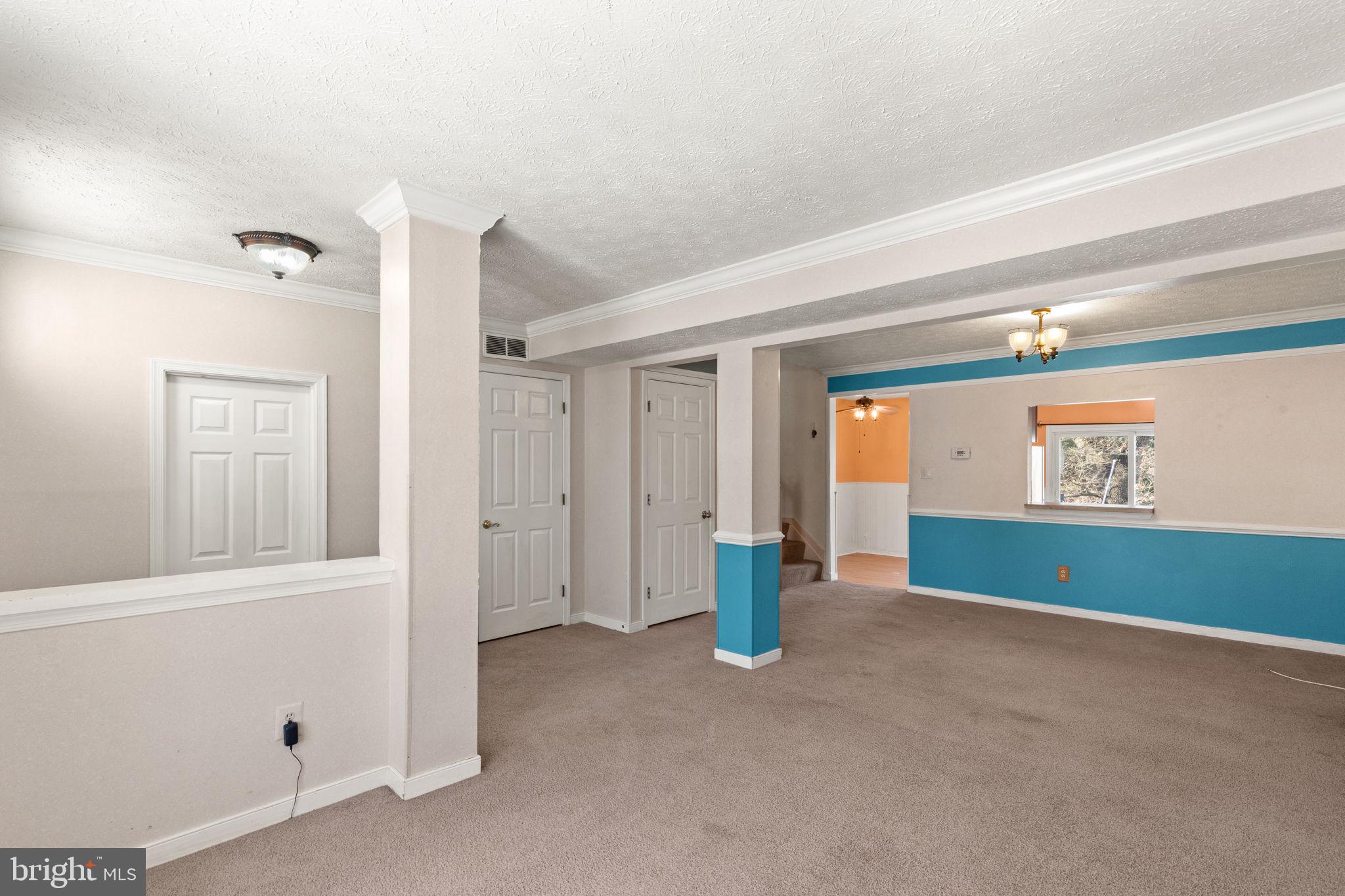 DURHAM MANOR - Residential