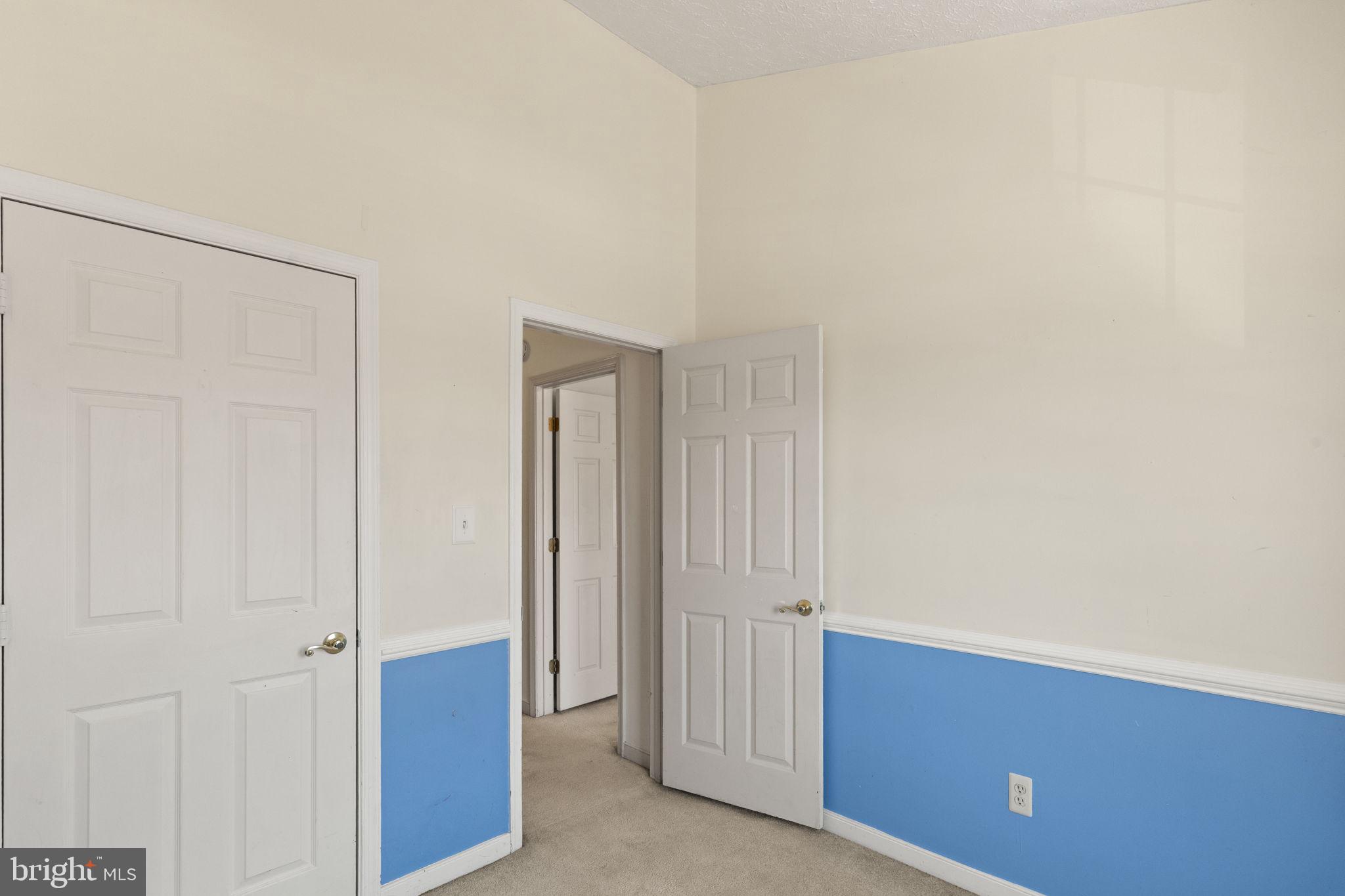 DURHAM MANOR - Residential