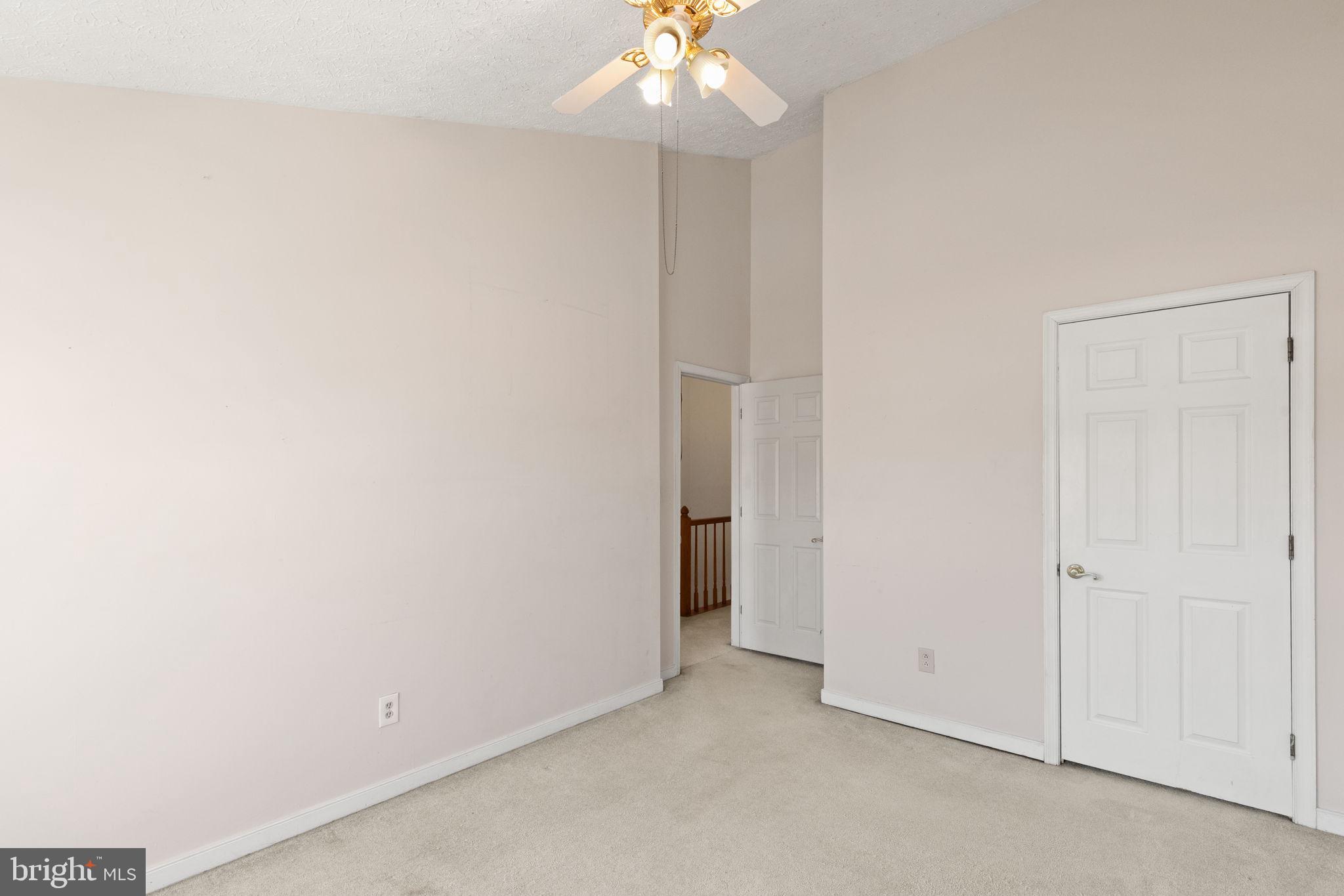 DURHAM MANOR - Residential