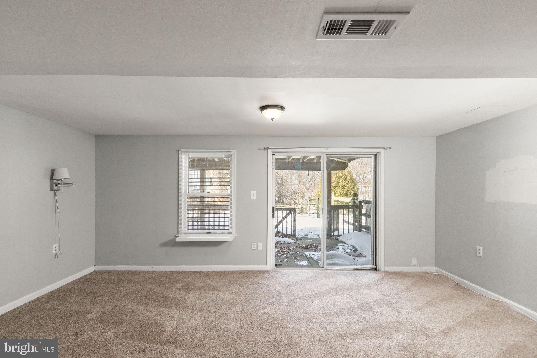 DURHAM MANOR - Residential