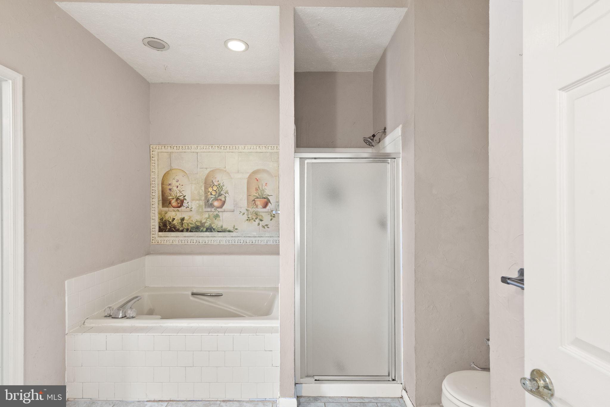 DURHAM MANOR - Residential