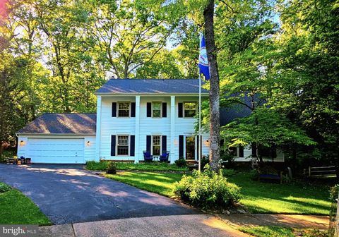 Photo of 11488 Bingham Terrace, RESTON, VA 20191 (MLS # VAFX2308162)