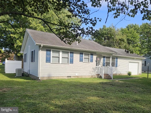 Homes For Sale - 611 N Main Street<br/> HURLOCK, MD 21643