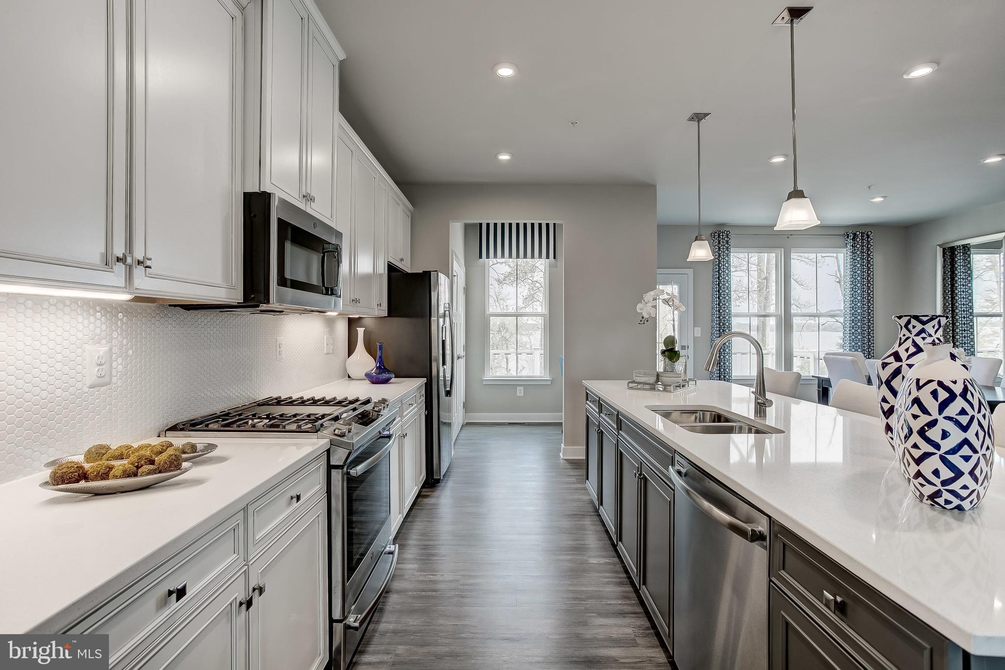 GREENLEIGH AT CROSSROADS - Residential