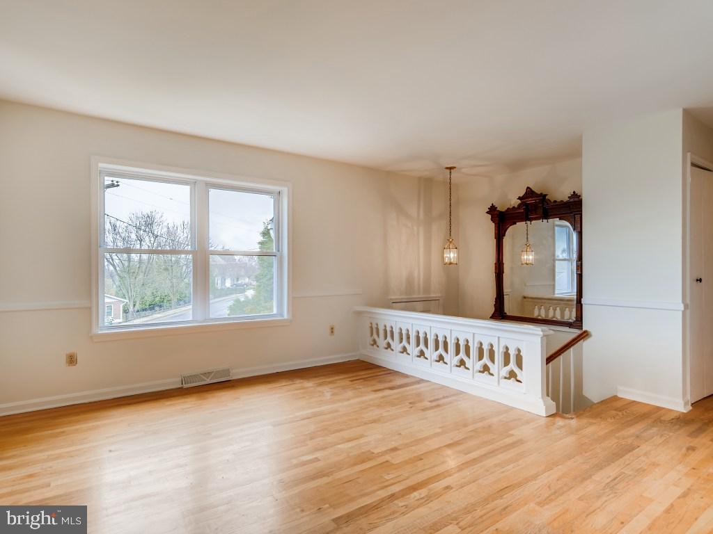 ARNOLDS - Residential