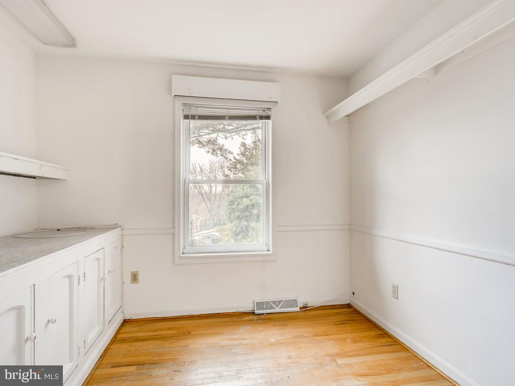 ARNOLDS - Residential