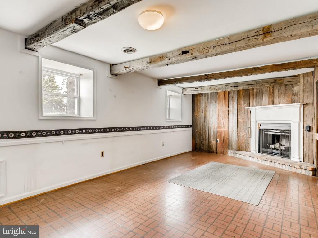 ARNOLDS - Residential