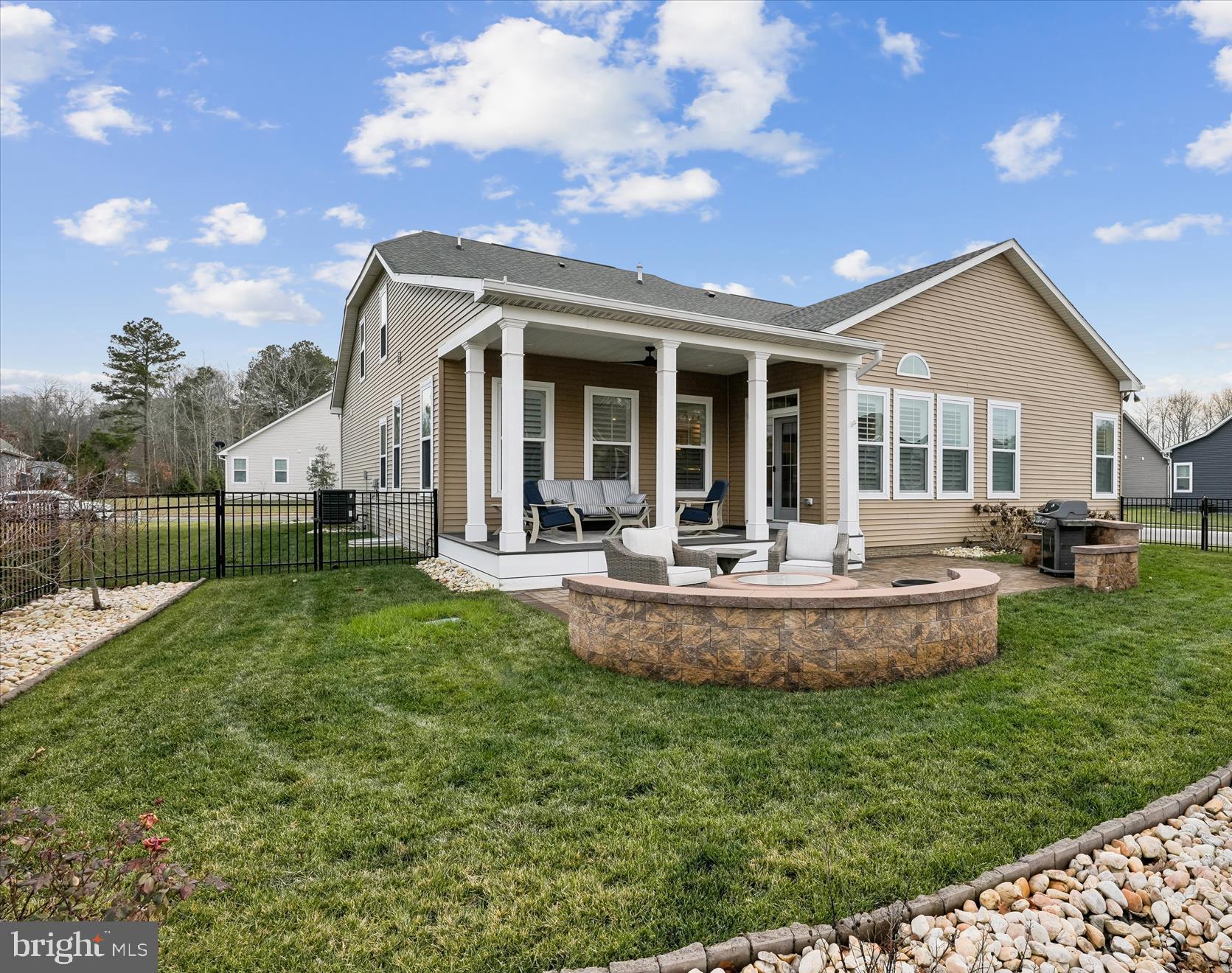 RESERVES - Residential