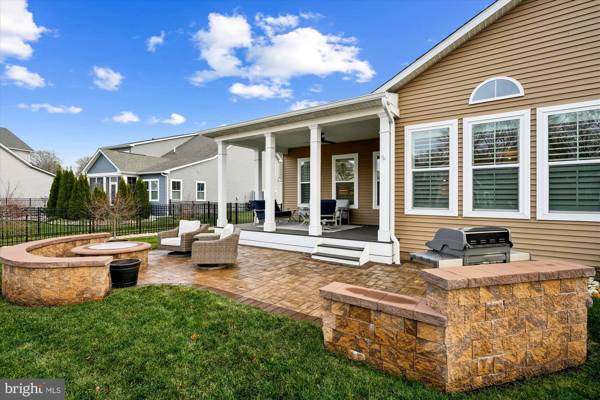 RESERVES - Residential