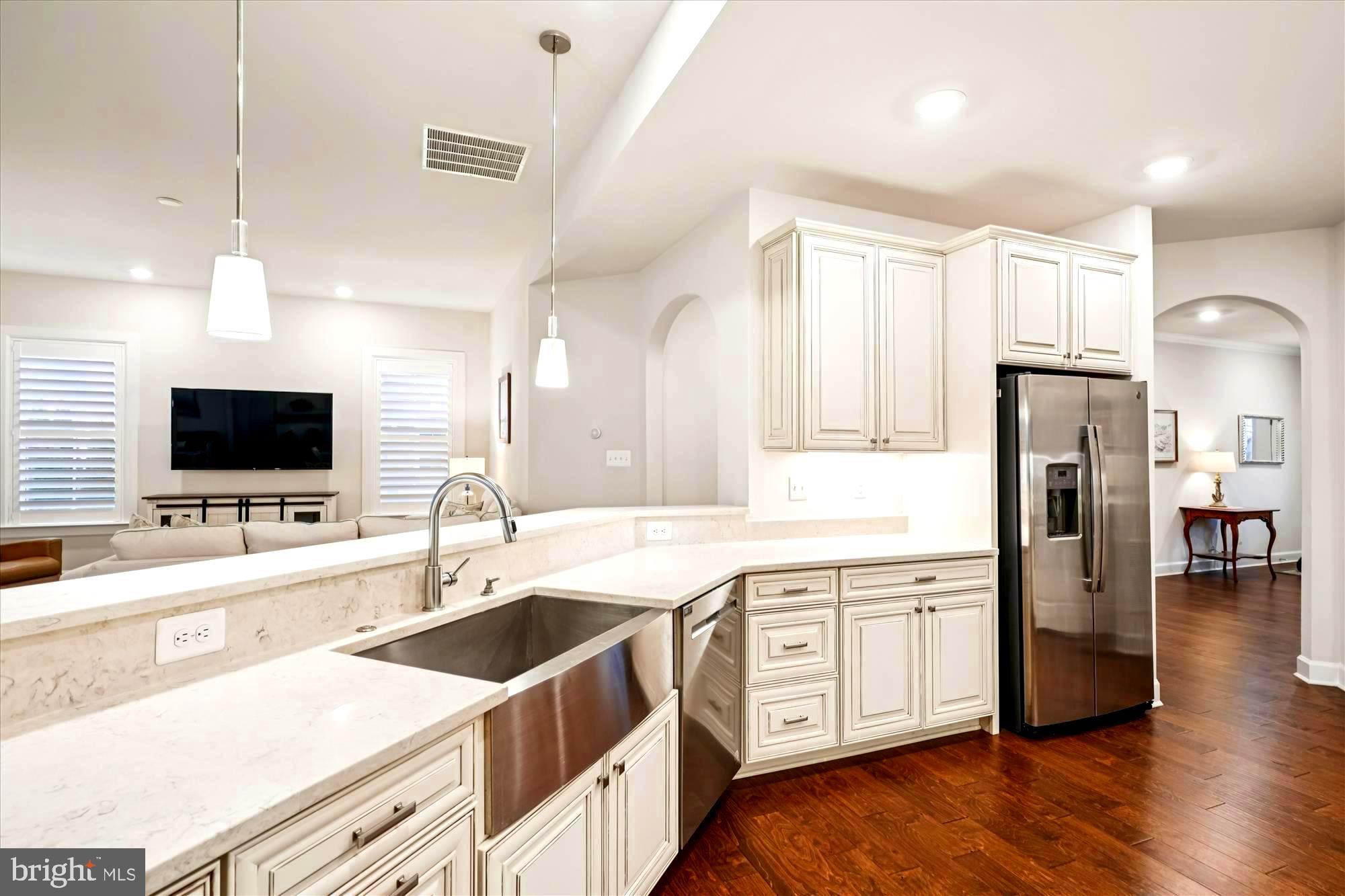 RESERVES - Residential