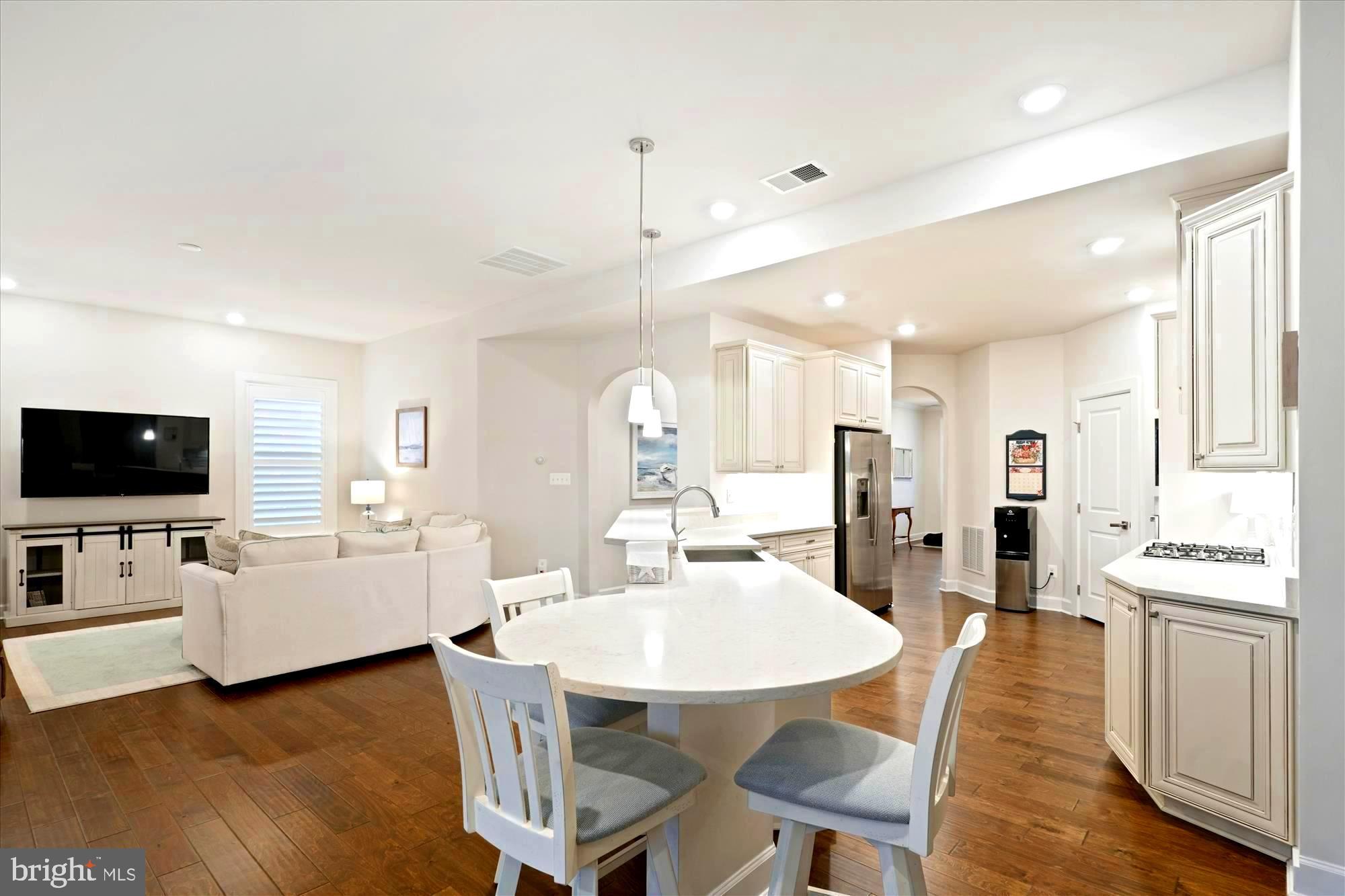 RESERVES - Residential