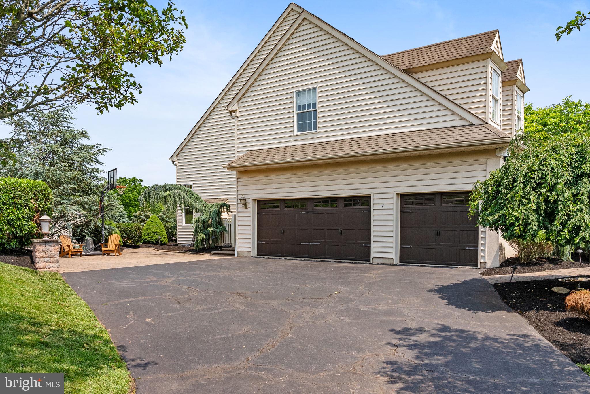 LEDERACH CROSSING - Residential