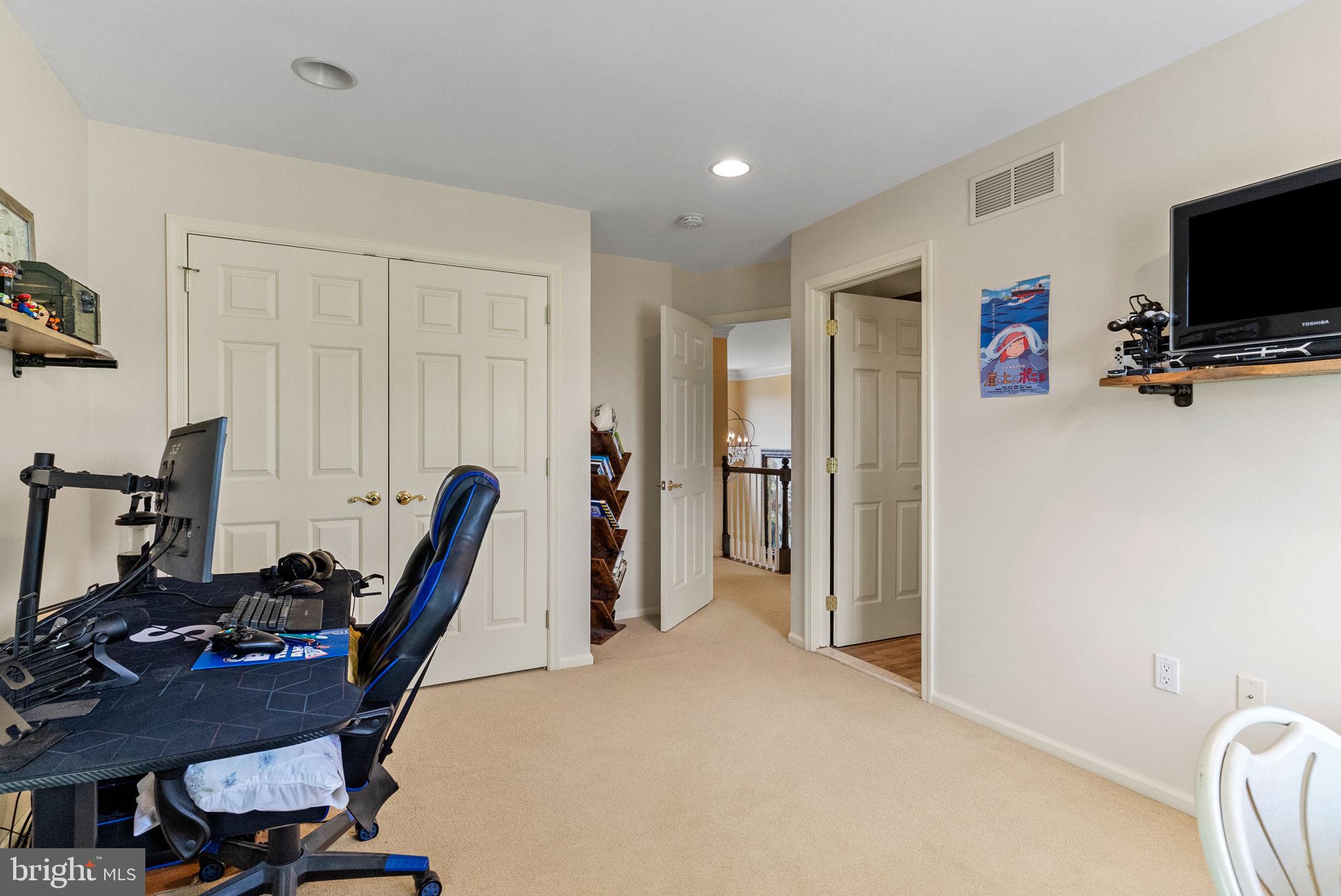 LEDERACH CROSSING - Residential