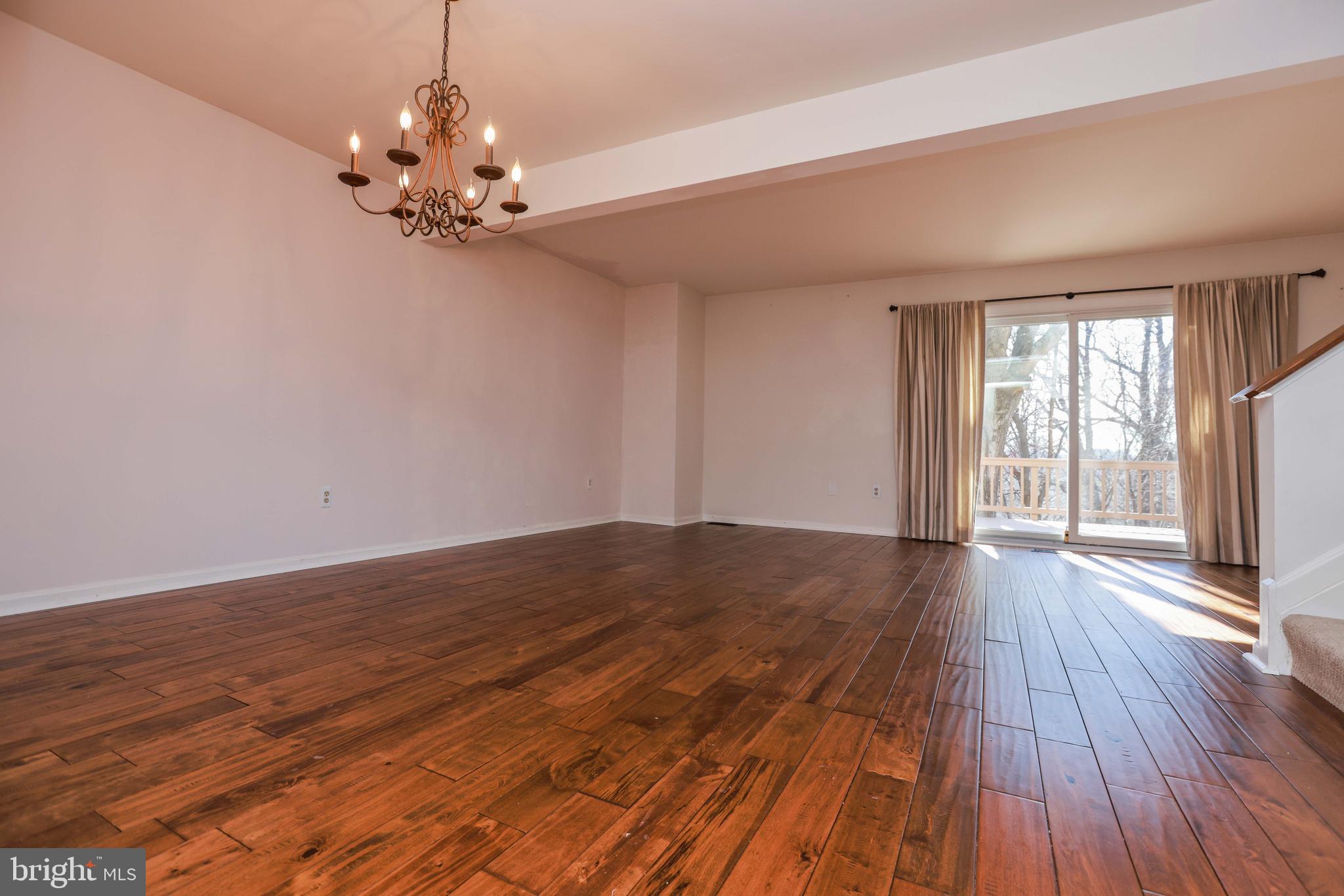 TOLL HOUSE - Residential Lease