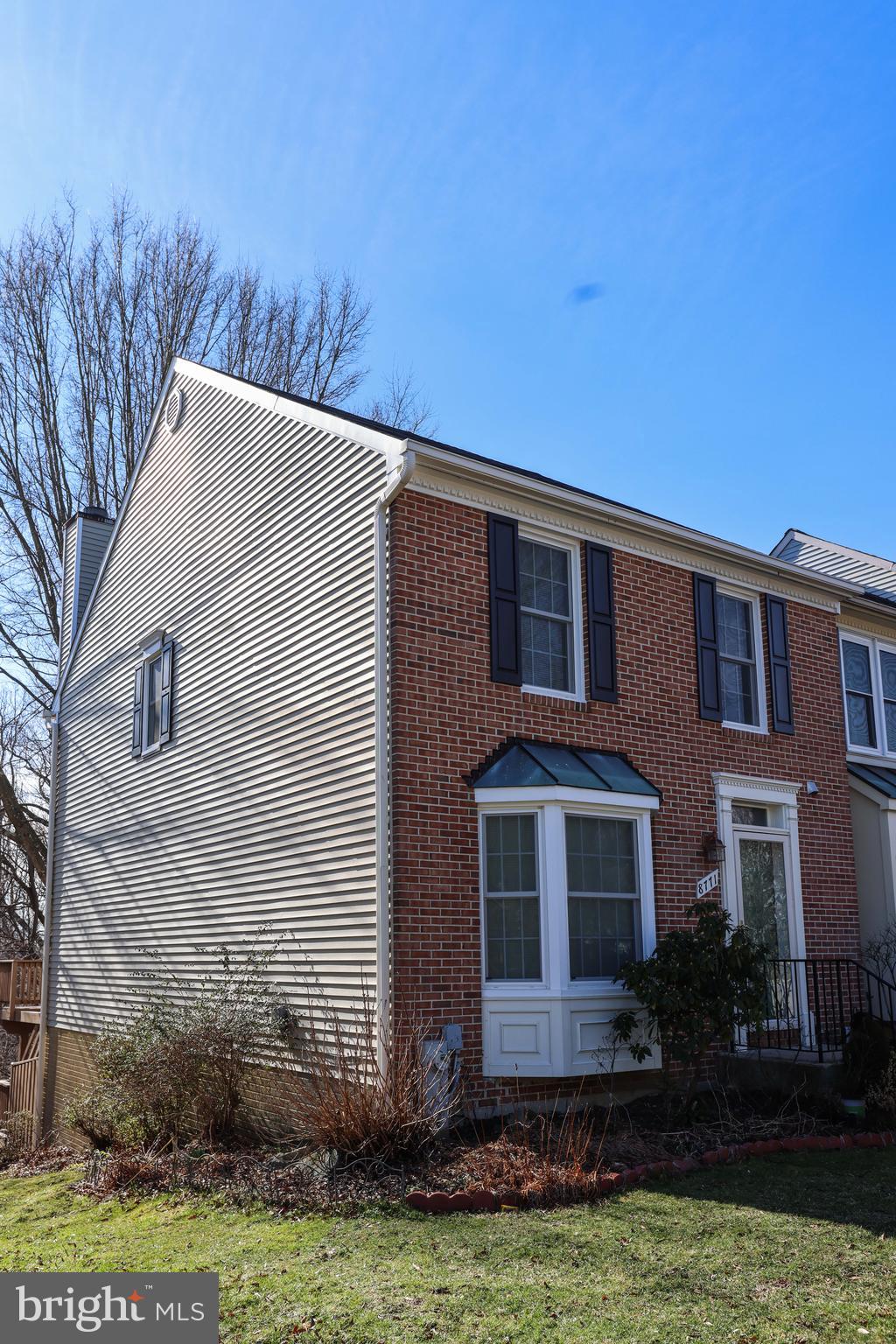 TOLL HOUSE - Residential Lease