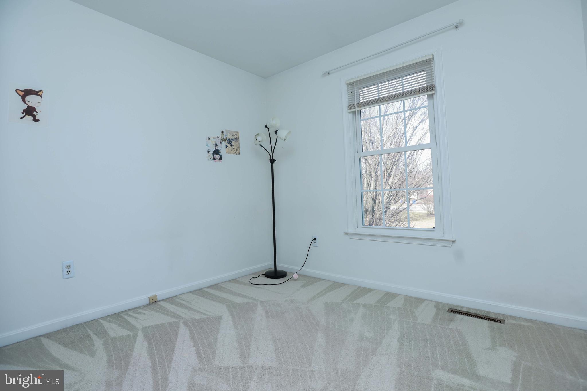 TOLL HOUSE - Residential Lease