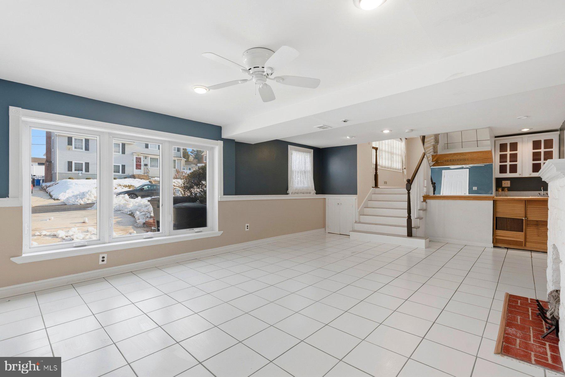 DULANEY VILLAGE - Residential