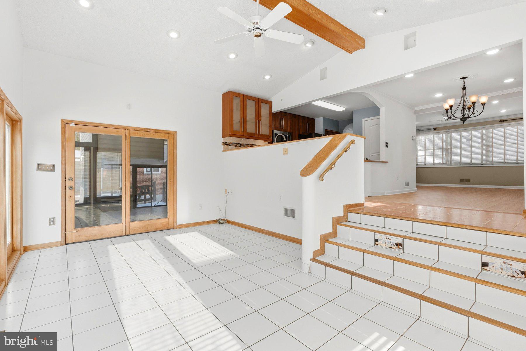 DULANEY VILLAGE - Residential