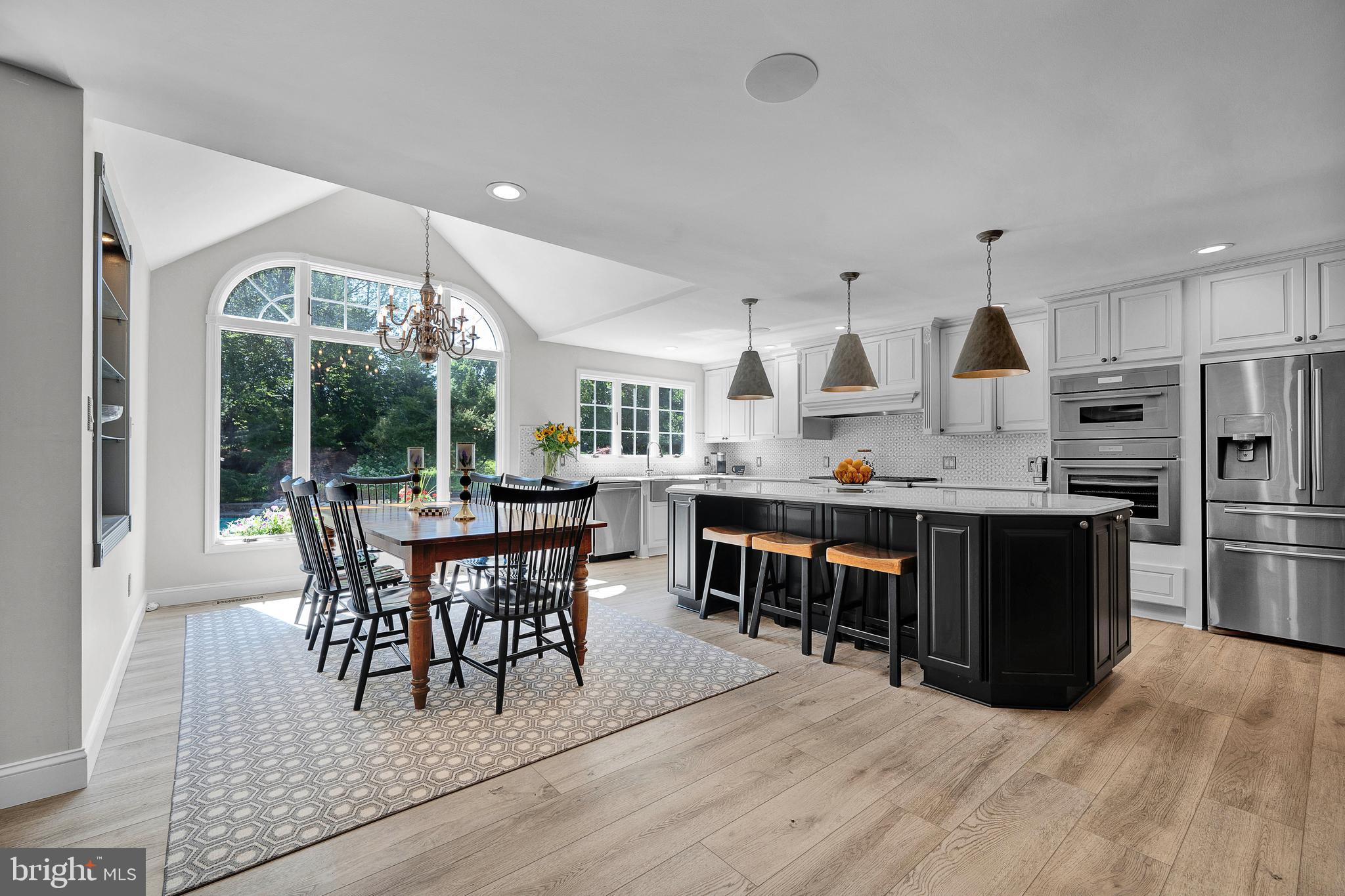 GWYNEDD KNOLL - Residential