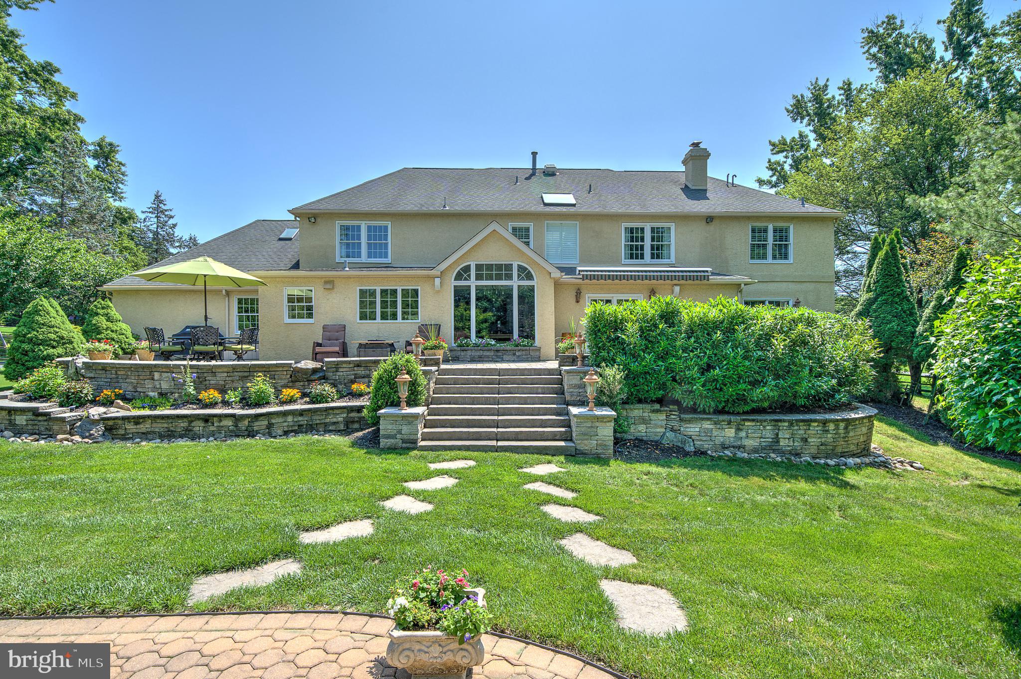 GWYNEDD KNOLL - Residential