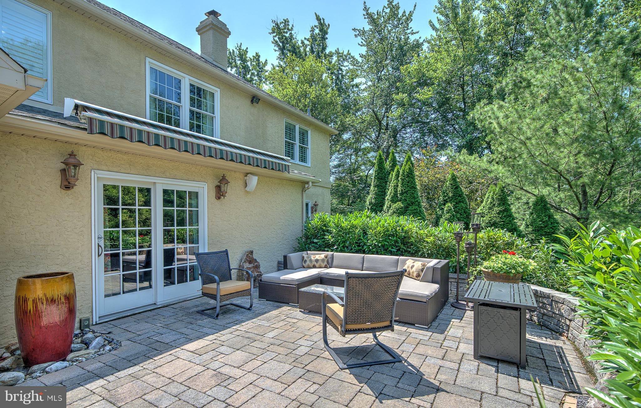 GWYNEDD KNOLL - Residential