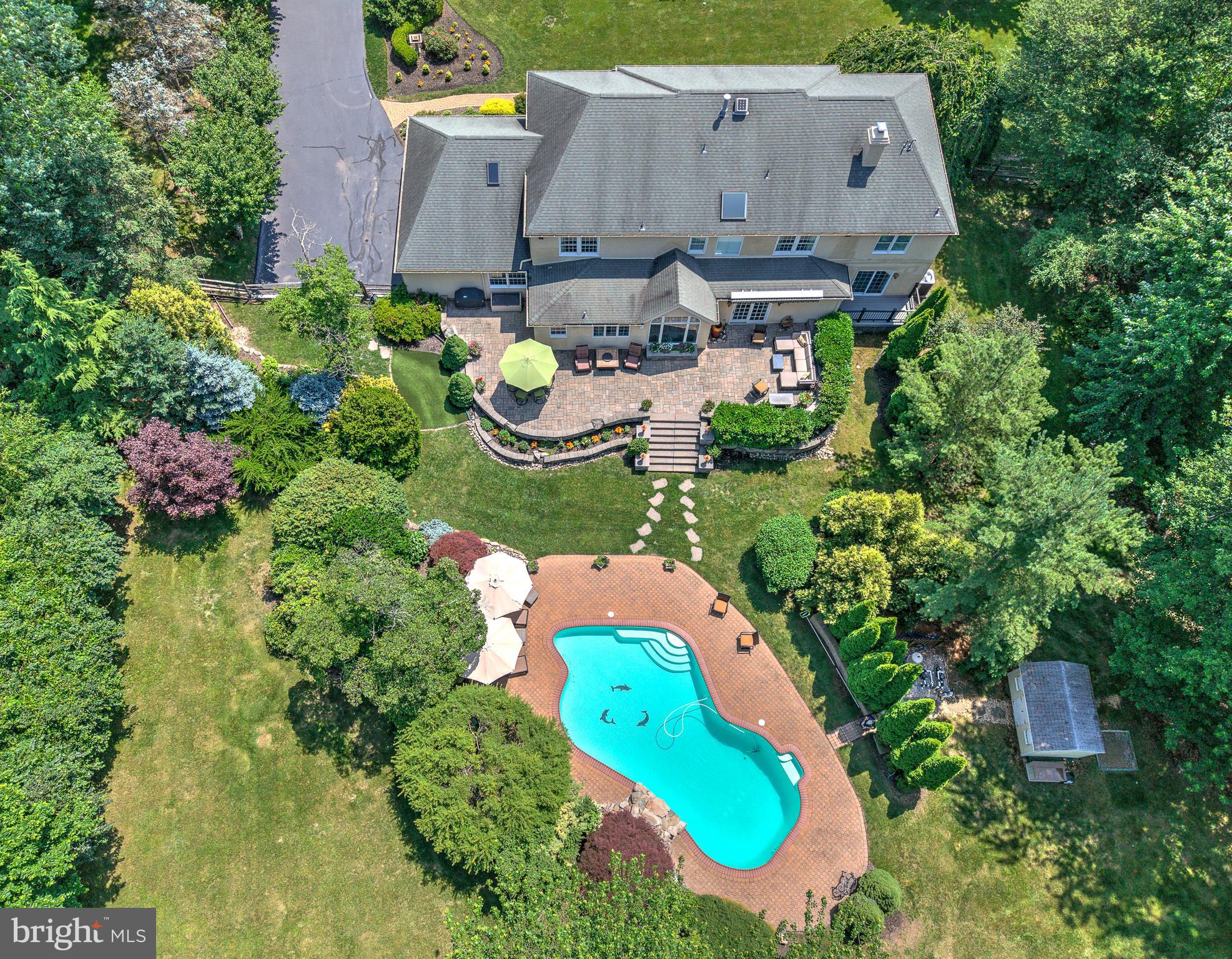 GWYNEDD KNOLL - Residential