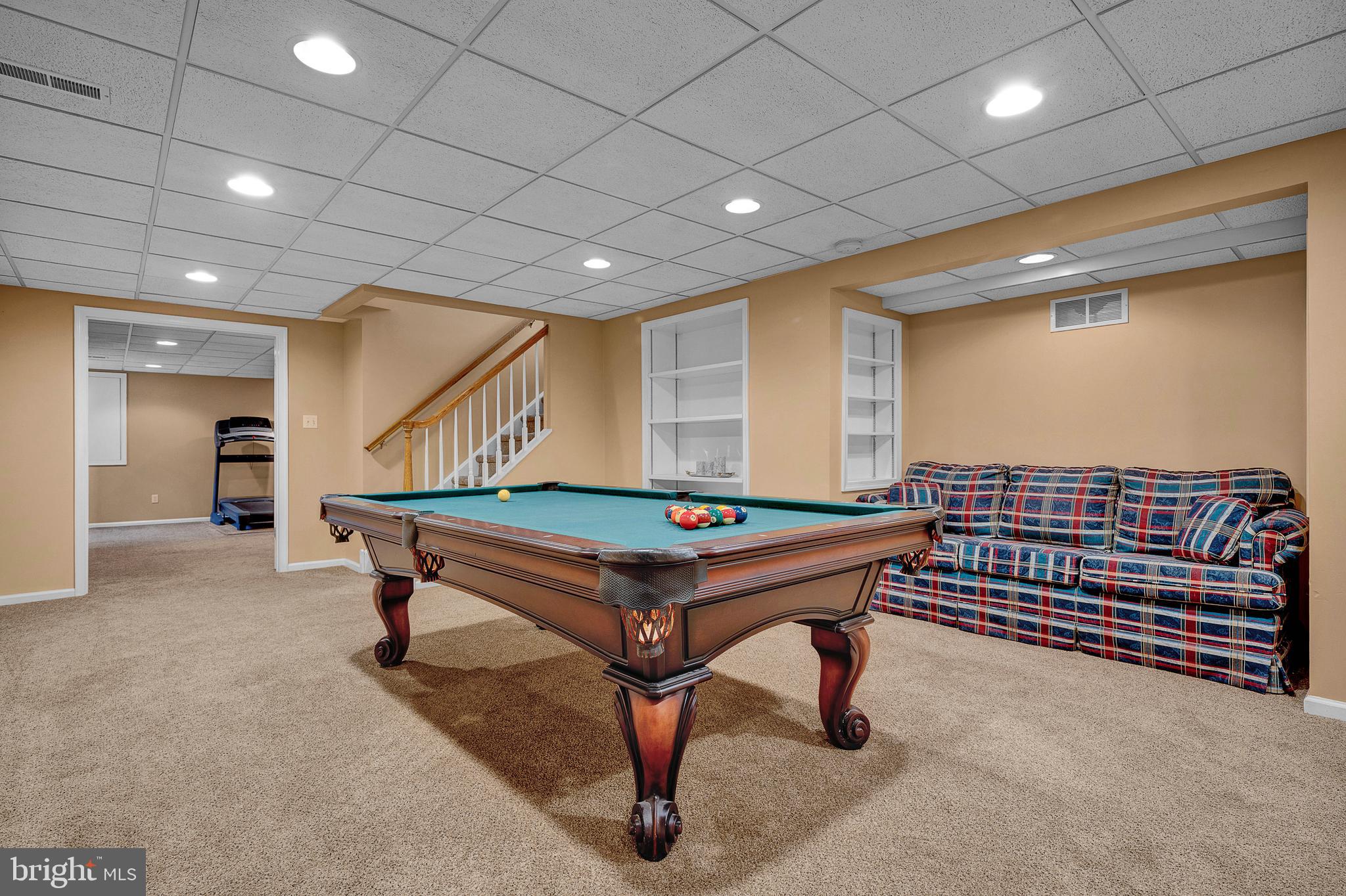 GWYNEDD KNOLL - Residential