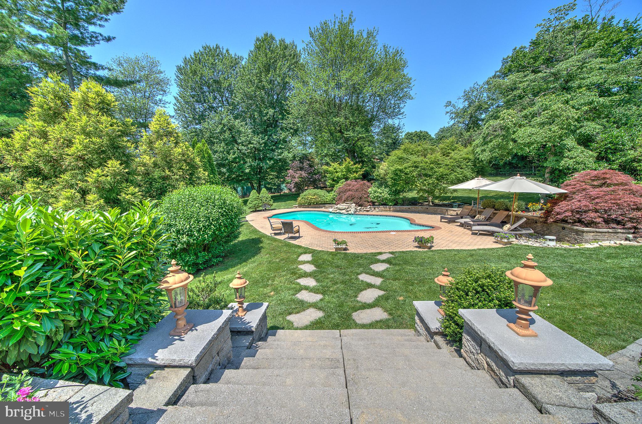 GWYNEDD KNOLL - Residential