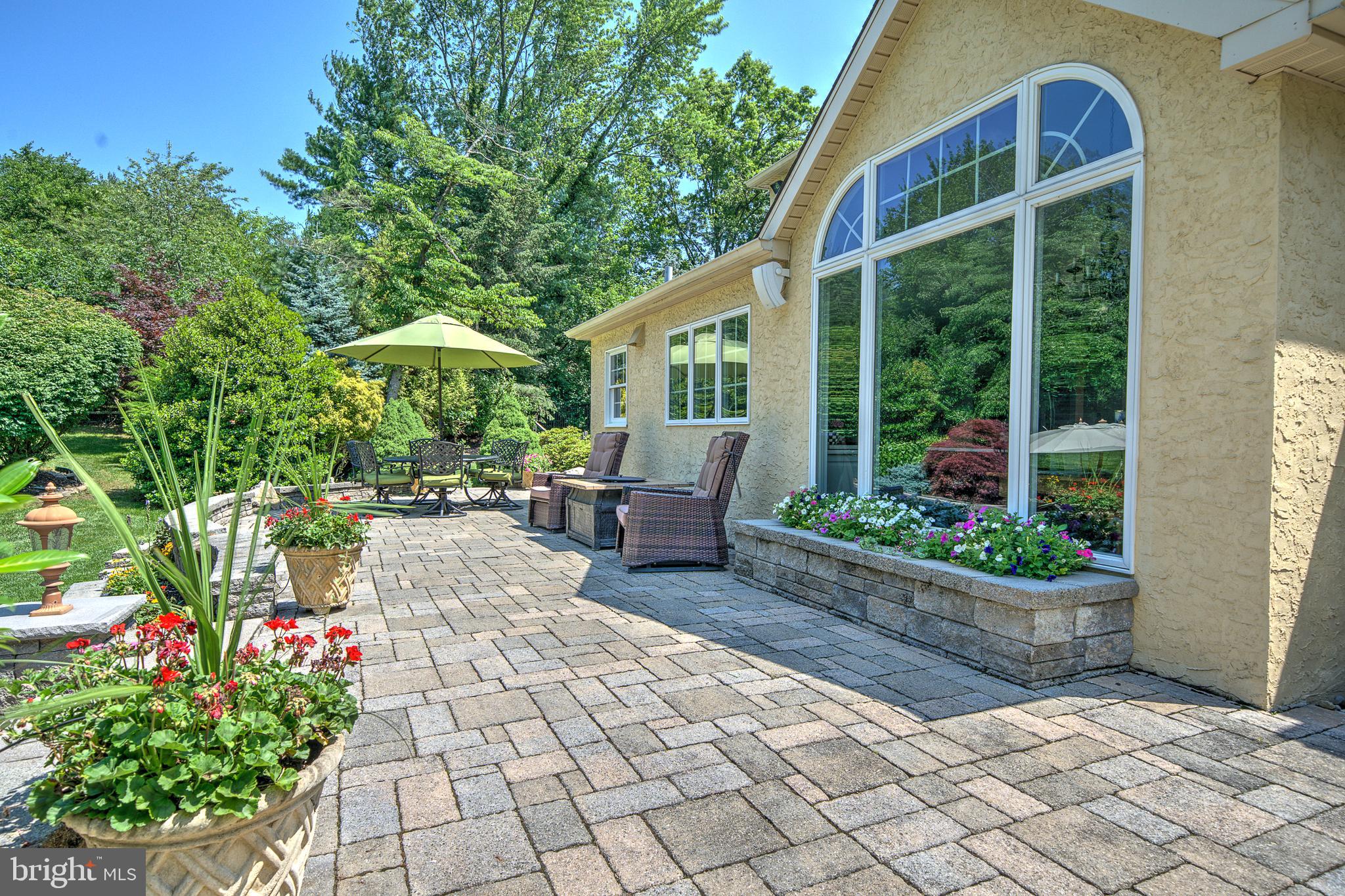 GWYNEDD KNOLL - Residential